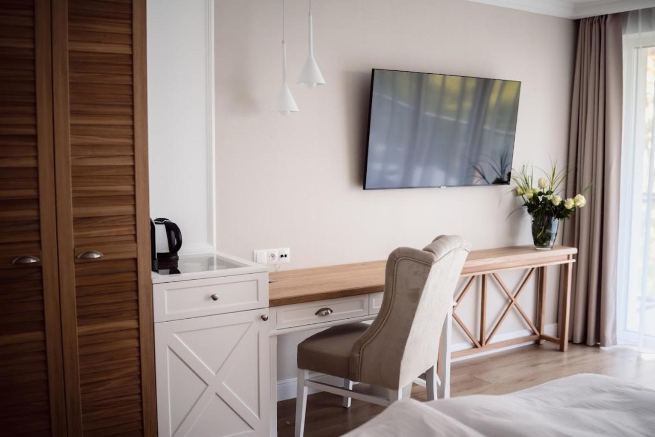 Hotel Szerokie Wody Sea & Sand Ustka Exterior photo